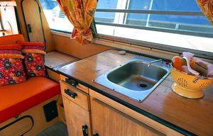 "NALU IMI" 1978 VW Volkswagen Westfalia Tin Top T2