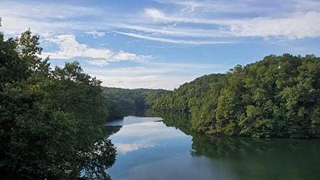 East Lynn Lake Overview