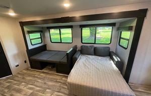 Glamping StarCraft experience