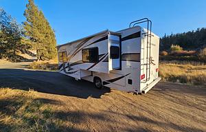 2023 Thor Motor Coach Four Winds 27R
