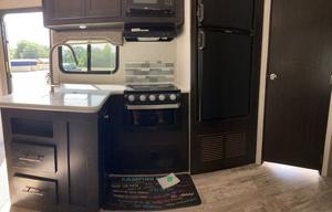 2019 Heartland North Trail 33BUDS King