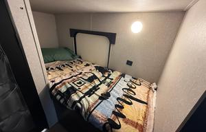 Wolf Pup Bunkhouse • Sleeps 5 • Delivery & Setup