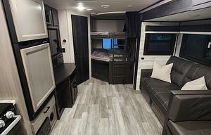 2022 Jayco Jay Feather 27BHB