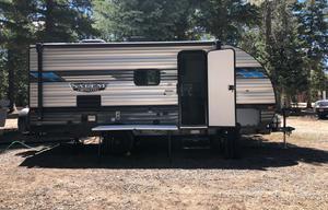 Rollin' Inn- 2021 Forest River Salem Select 177BQ