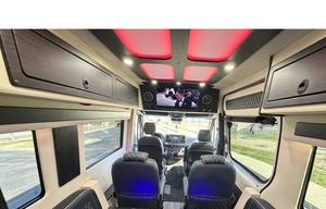 Luxury Mercedes easy park/drive, seats 8, sleeps 2