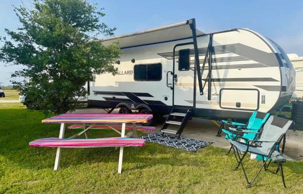 The Campfire Casita: Cozy, Easy 26’ Escape