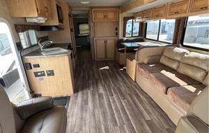 2011 Thor Motor Coach Hurricane 34B