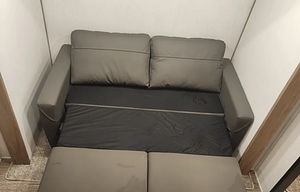 Fortress – Luxury Command Center for Large Groups
