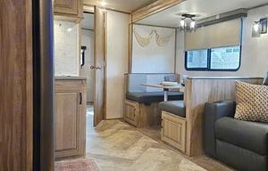 Finger Lakes RV Rentals "Solaire"