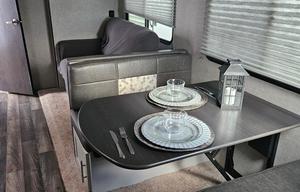 2015 Keystone Premier Ultra Lite Bullet HAL 1696