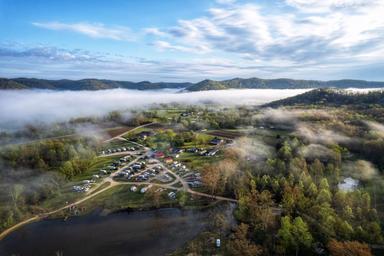 Callies Lake And Campground in Red River Gorge