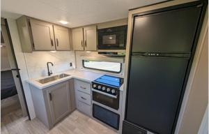 Home away from home RV rental photo 5