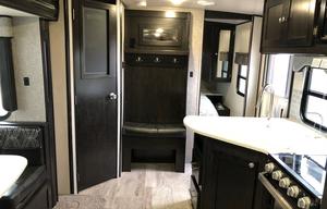 2019 Heartland North Trail 31BHDD King