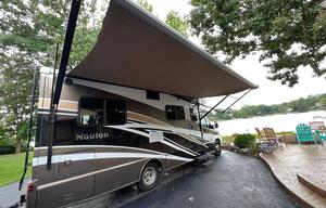 B & L's Adventure-Mobile!  Travel in STYLE!