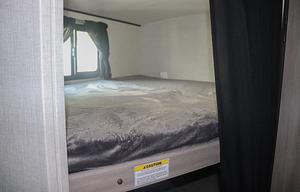 2022 Sunset Trail SS242BH RV rental photo 3