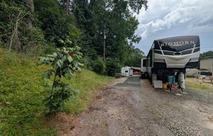 Luxury Monthly RV Stay for Traveling Professionals