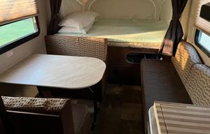 2015 Jayco Jay Feather Expandale M-16 XRB