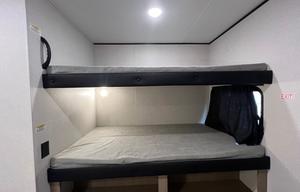 BRAND NEW! 2026 JAYCO JAY FLIGHT 321BDS