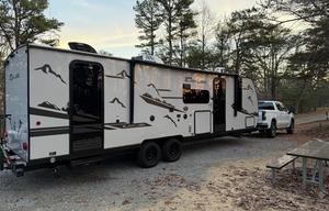 Elite Escape RV Rentals Co.   -   Delivery Only