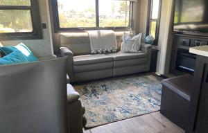 Modern Luxury Trailer for Outdoor Getaway