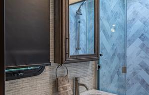 Super Nova - Luxury Basecamp (Veteran Owned)