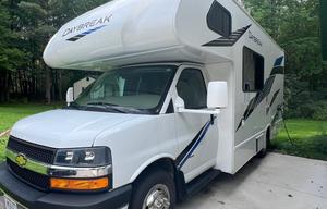 24' Thor Daybreak Motorhome