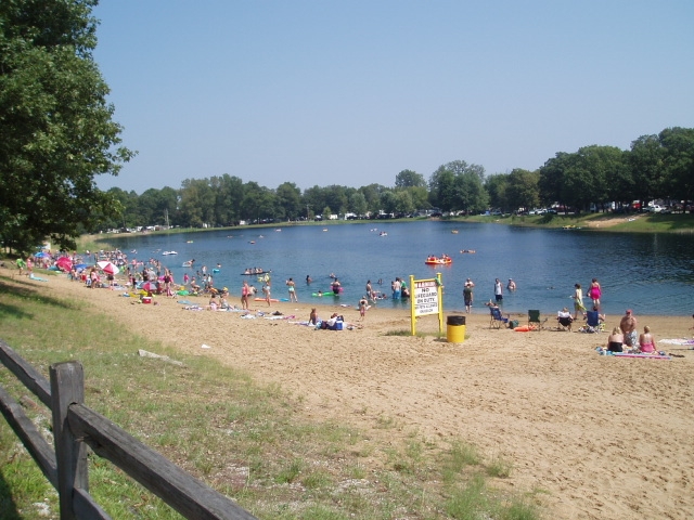 Lake Holiday
