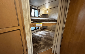 Hopper - Comfort Meets Adventure