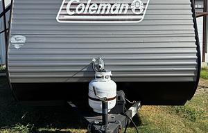 2021 Dutchmen RV Coleman Lantern LT Series 17B RV rental photo 4