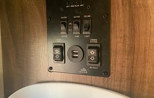Cleo the Clipper  2017 Clipper   17 ft Bunkhouse
