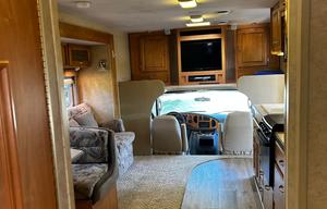 Rocky Mountain Pet Friendly Motor Home!