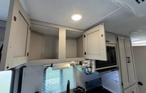 Explore the Country 2023 Coachman Freelander 22 ft
