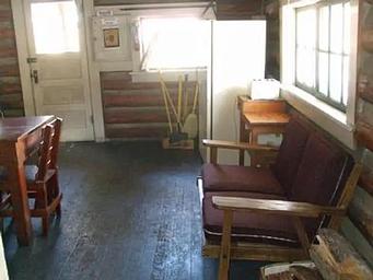 Bear Creek Cabin (Beaverhead-deerlodge National Forest, MT)