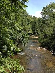 RAVEN CLIFF PICNIC SHELTER