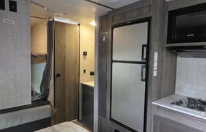 1998 Fleetwood RV Providence 39R