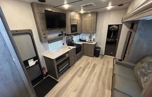 2022 XLR Boost 36TSX16 RV rental photo 15