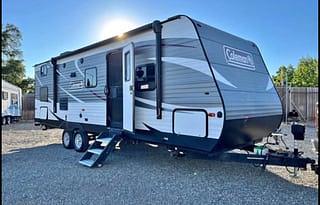 2019 Dutchmen RV Coleman Lantern LT Series 17RD