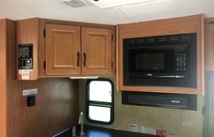2016 Thor Majestic 28A #6