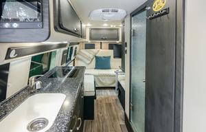 American Patriot Mercedes Luxury Camper Van Seats5