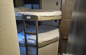 Family & Pet-Friendly Bunkhouse | Delivery Only