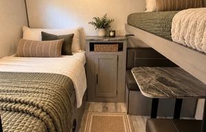 Luxury Bunk House/ Family Friendly!