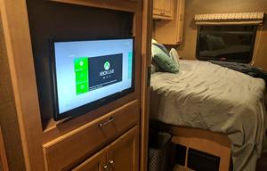 2016 Thor Motor Coach Hurricane 34J