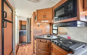 'Millie' 2012 Thor Majestic 28A