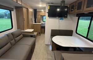 Freedom Express Couples Get Away