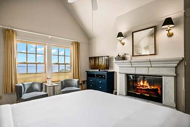 Langley Lodging