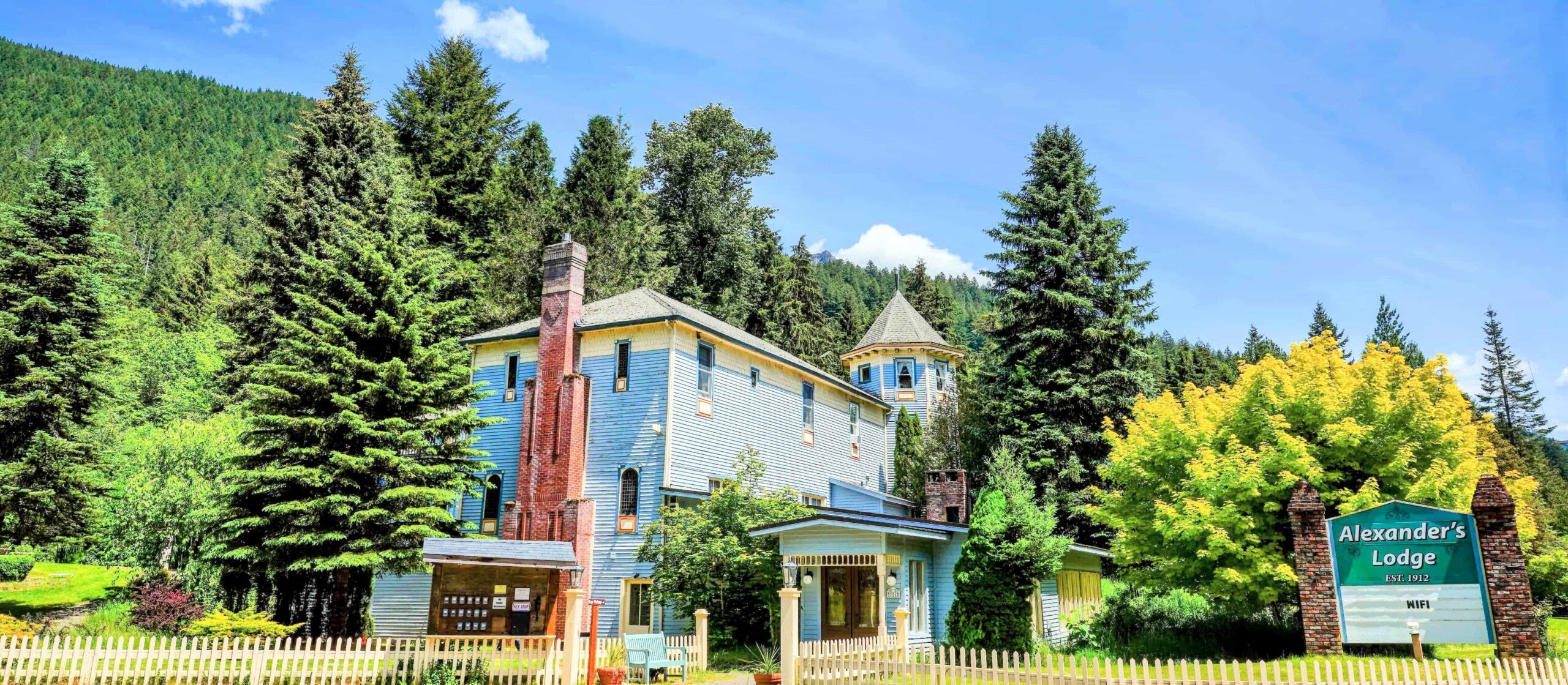 Alexander's Lodge Yurts