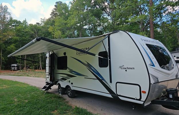 The Perfect Couple or Family Retreat