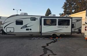 2021 Forest River RV Wildwood Heritage Glen Hyper-Lyte 29XBHL RV rental photo 16