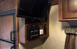 2013 Rockwood Roo 19ft hybrid easy to pull!