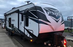 Hunt’s Hideaway RV Rental